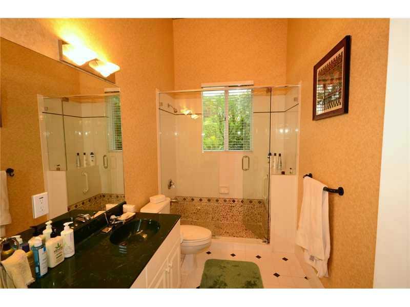 TUSCANY ESTATES AND VILLA - Residential Lease