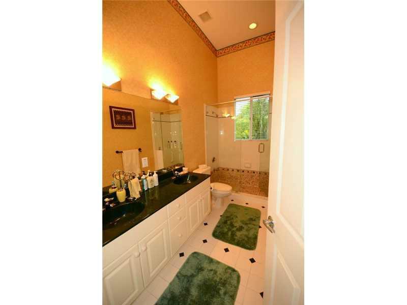 TUSCANY ESTATES AND VILLA - Residential Lease