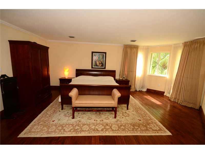TUSCANY ESTATES AND VILLA - Residential Lease