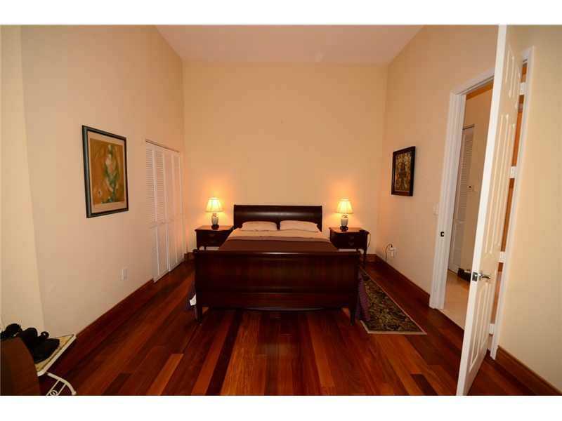 TUSCANY ESTATES AND VILLA - Residential Lease