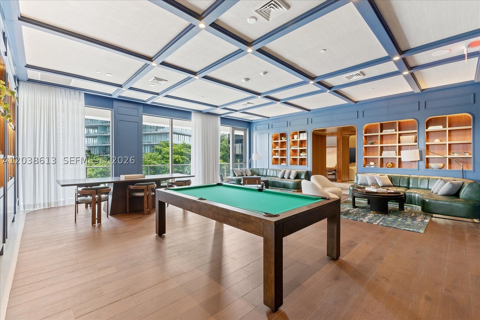 MR. C RESIDENCES BAYSHORE - Residential