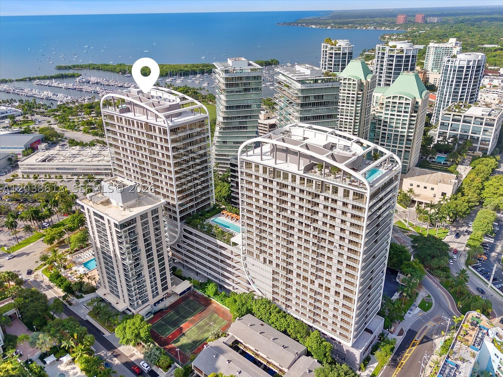 MR. C RESIDENCES BAYSHORE - Residential