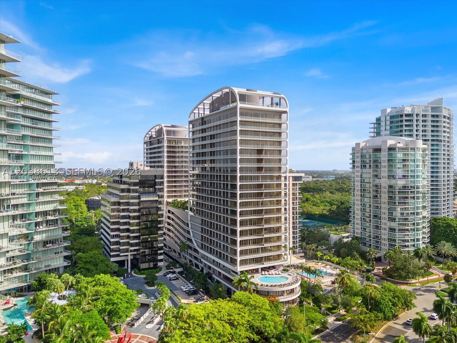 MR. C RESIDENCES BAYSHORE - Residential