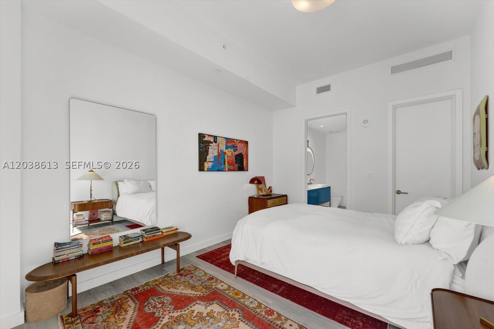 MR. C RESIDENCES BAYSHORE - Residential