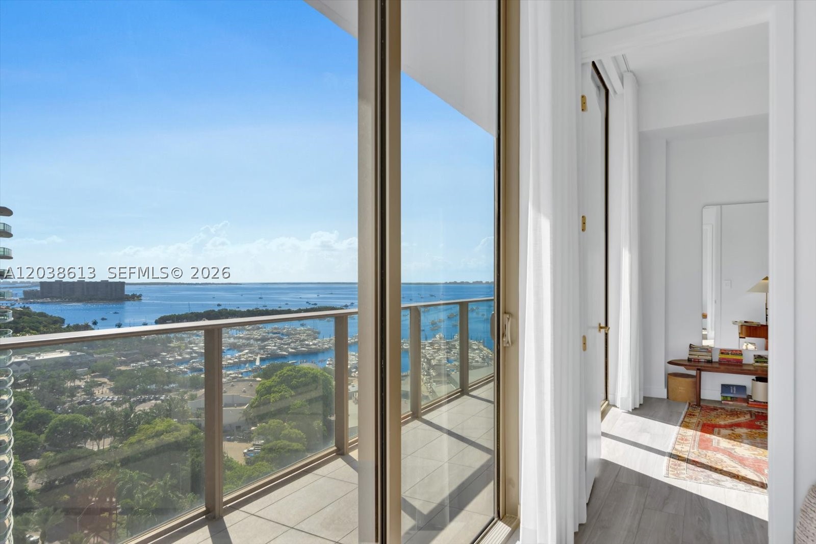 MR. C RESIDENCES BAYSHORE - Residential