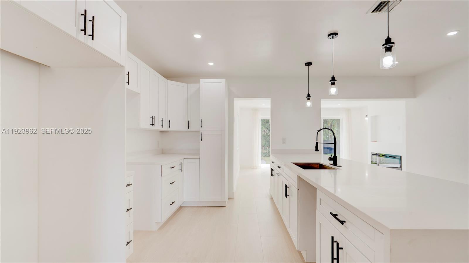 LAMOR ESTATES SUB - Residential
