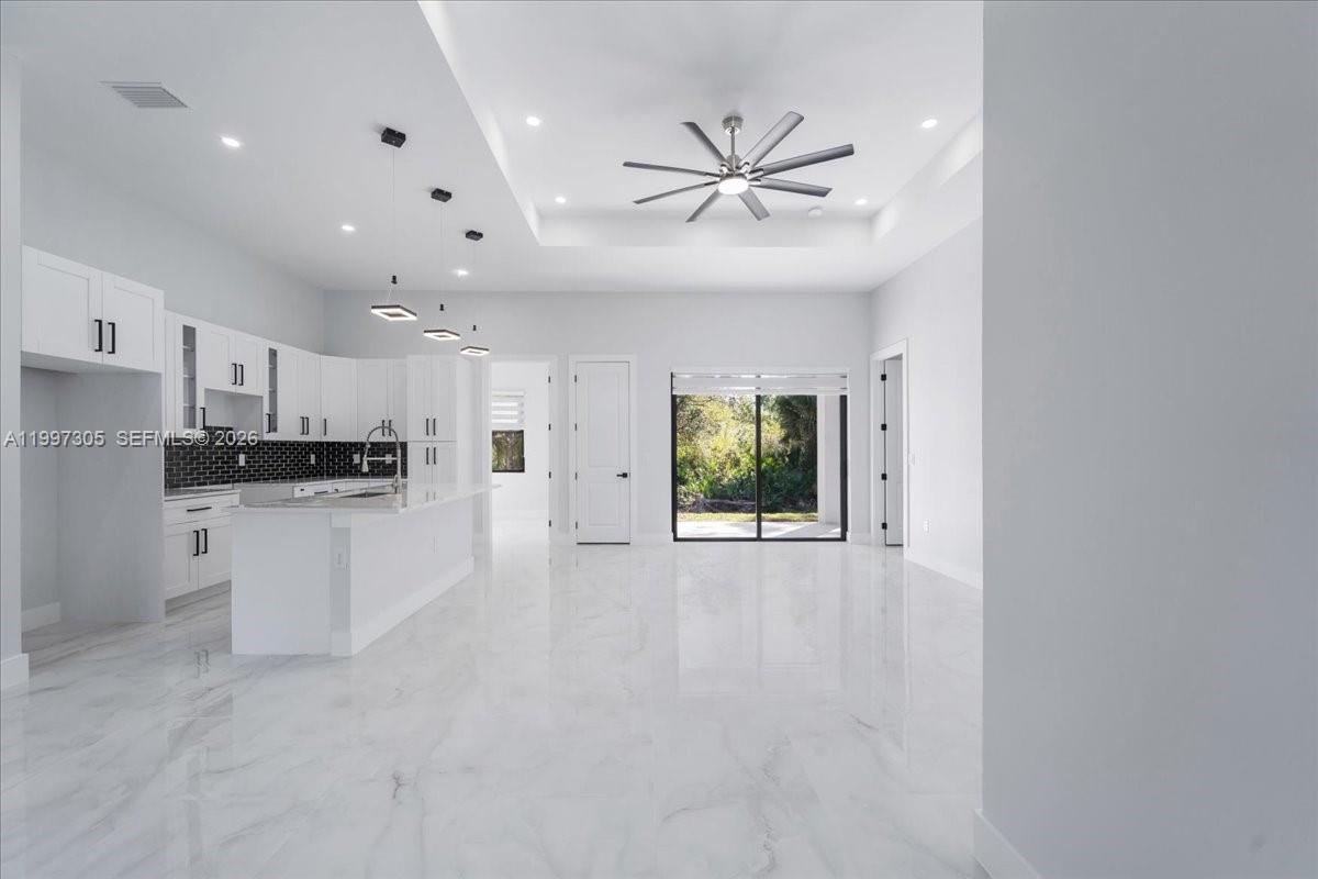 LEHIGH ESTATES - Residential