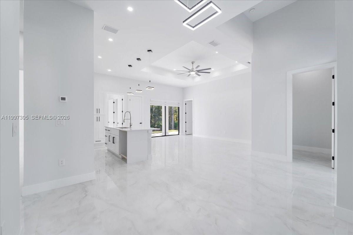 LEHIGH ESTATES - Residential