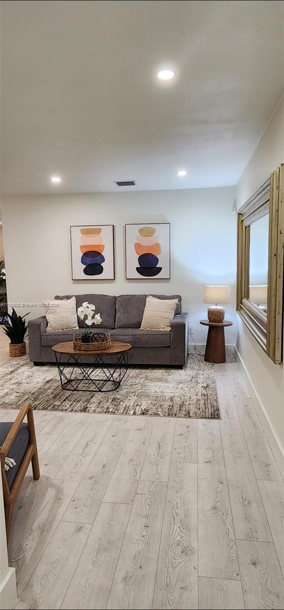 MIAMI LAKES LAKE MARTHA S - Residential