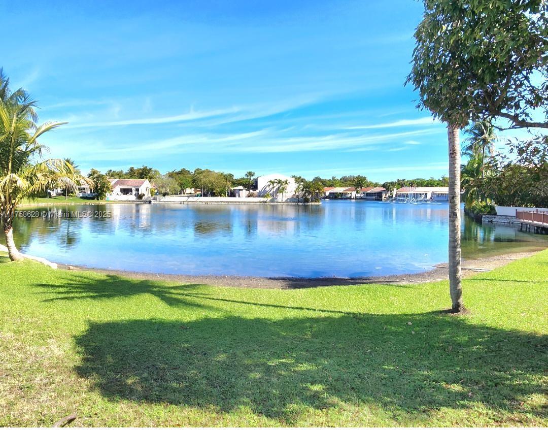MIAMI LAKES LAKE MARTHA S - Residential