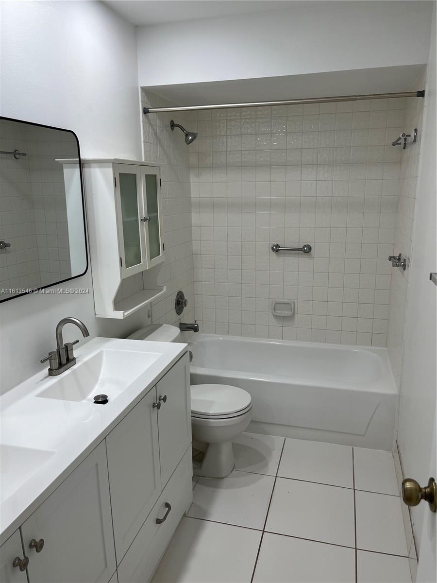 THE MOORS CLUSTER HOMES - Residential Lease
