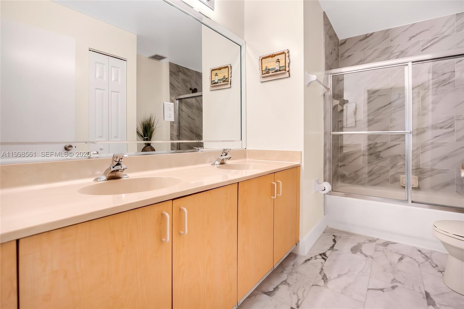 SILVER SHORES (PARCELS A - Residential