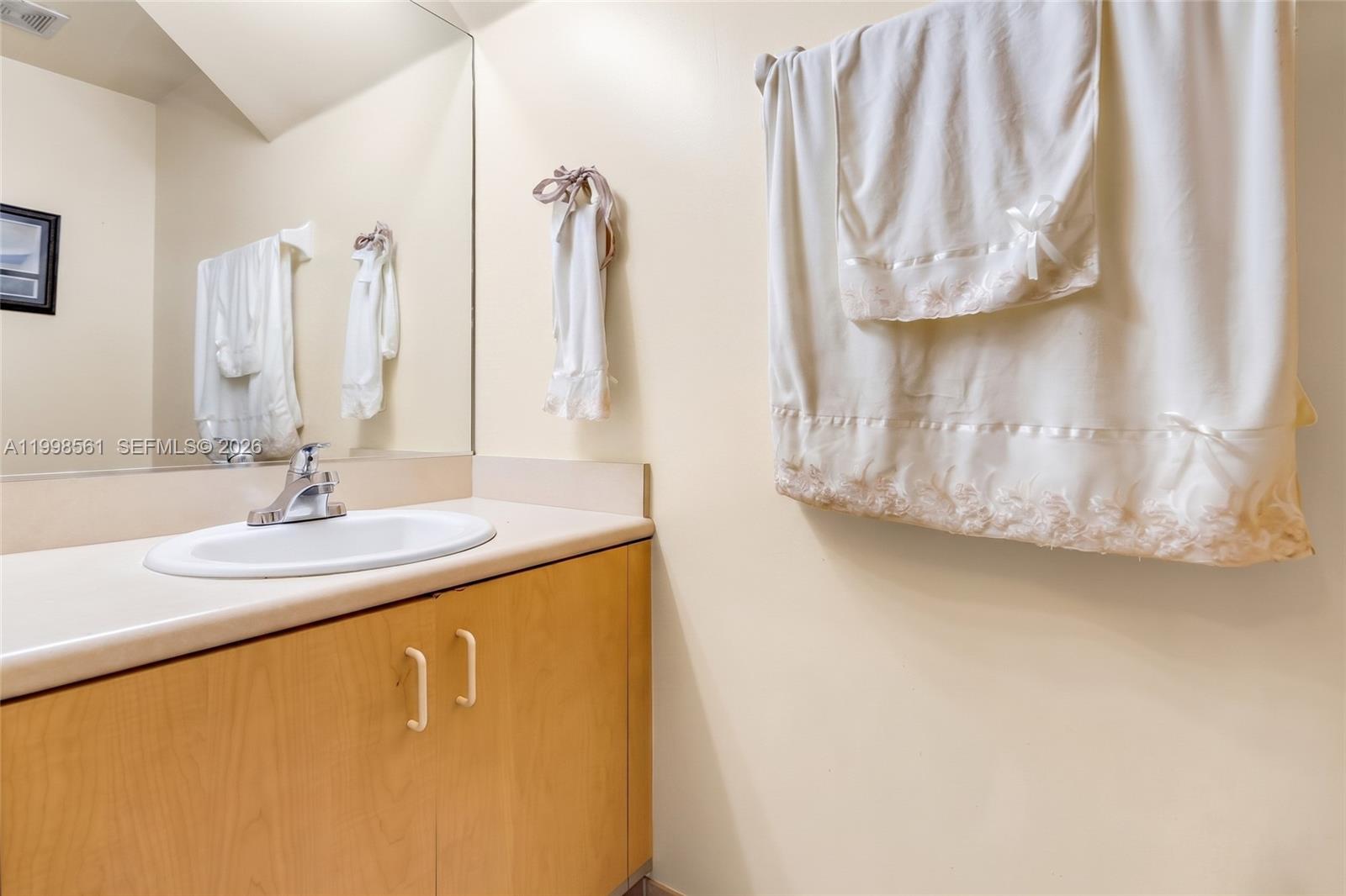 SILVER SHORES (PARCELS A - Residential