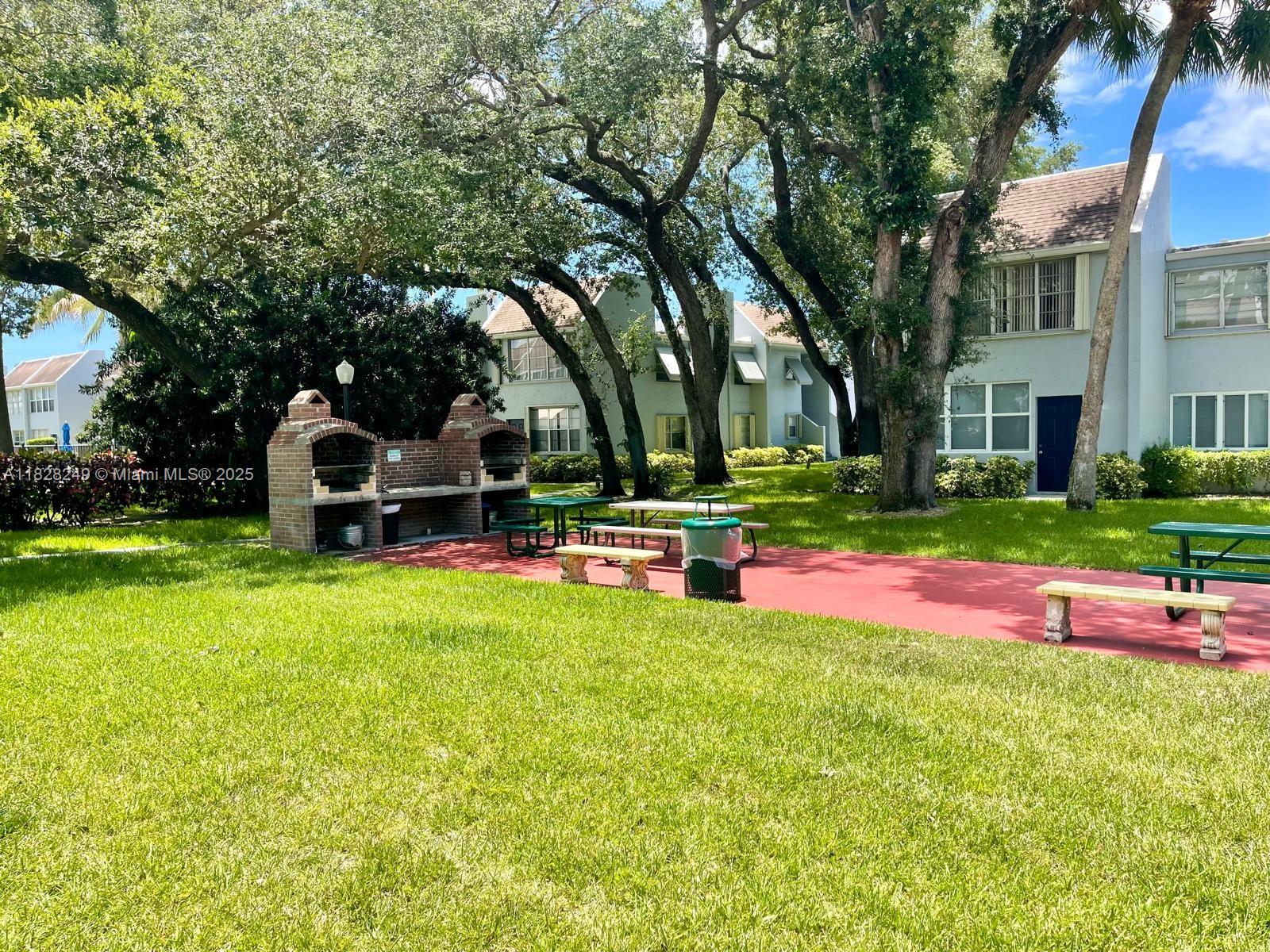 SABAL PINE SOUTH CONDO - Residential