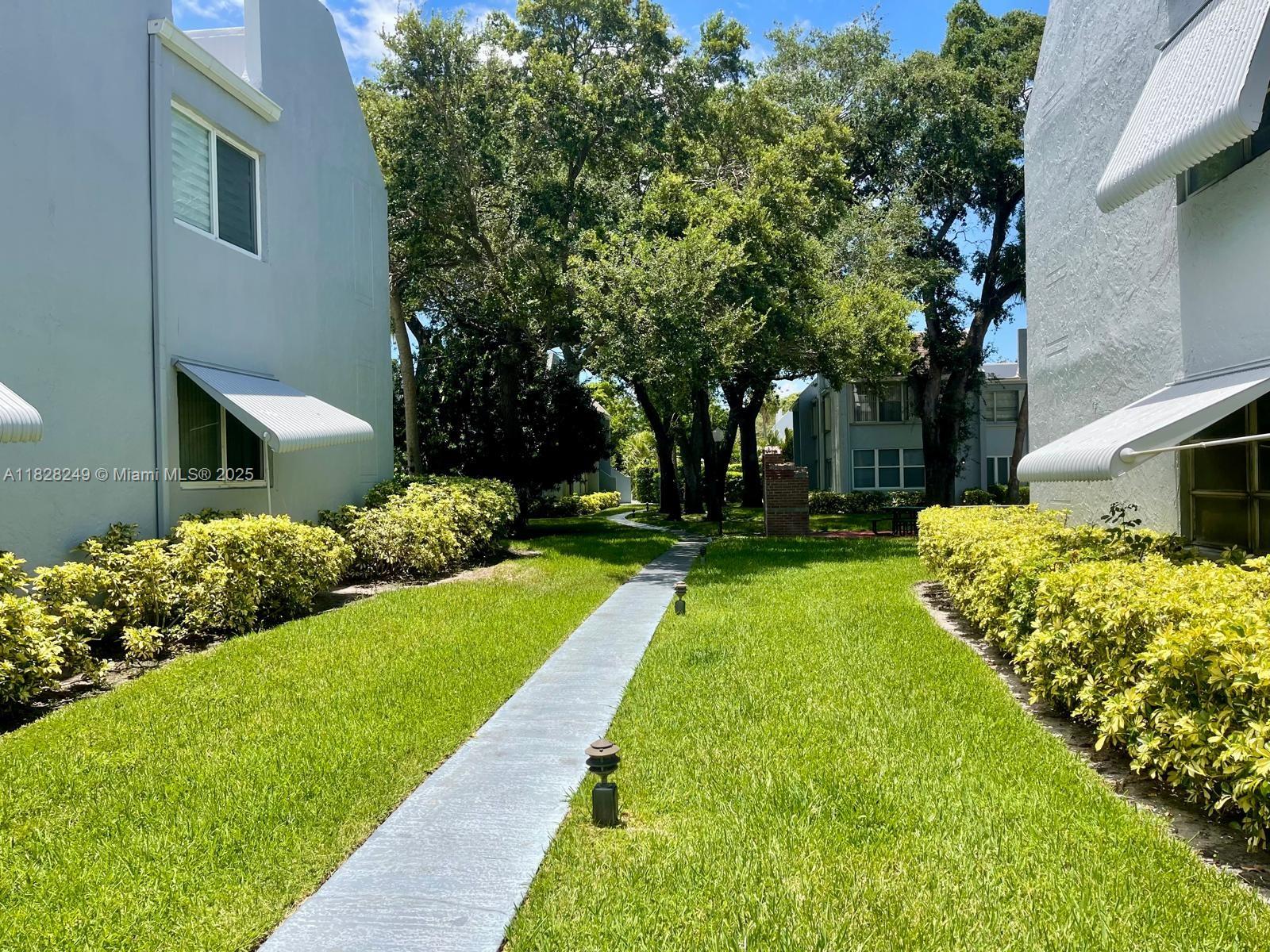 SABAL PINE SOUTH CONDO - Residential
