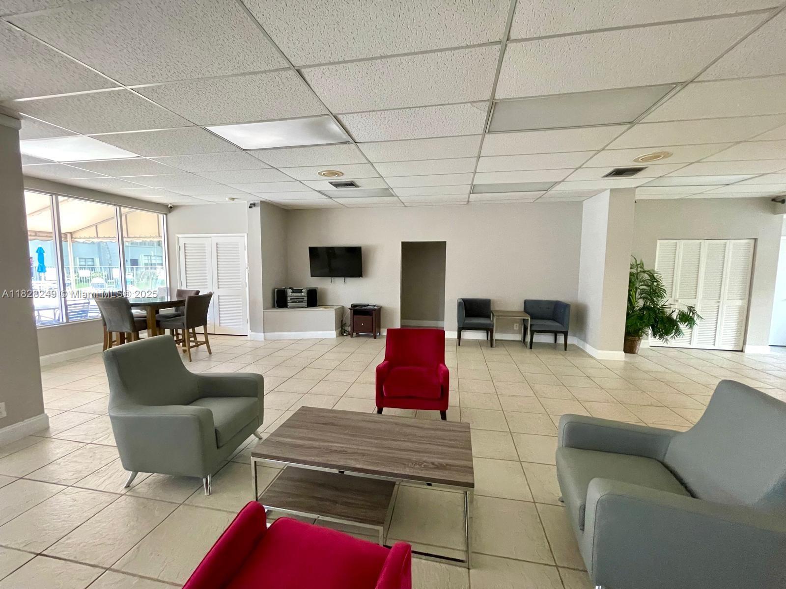 SABAL PINE SOUTH CONDO - Residential