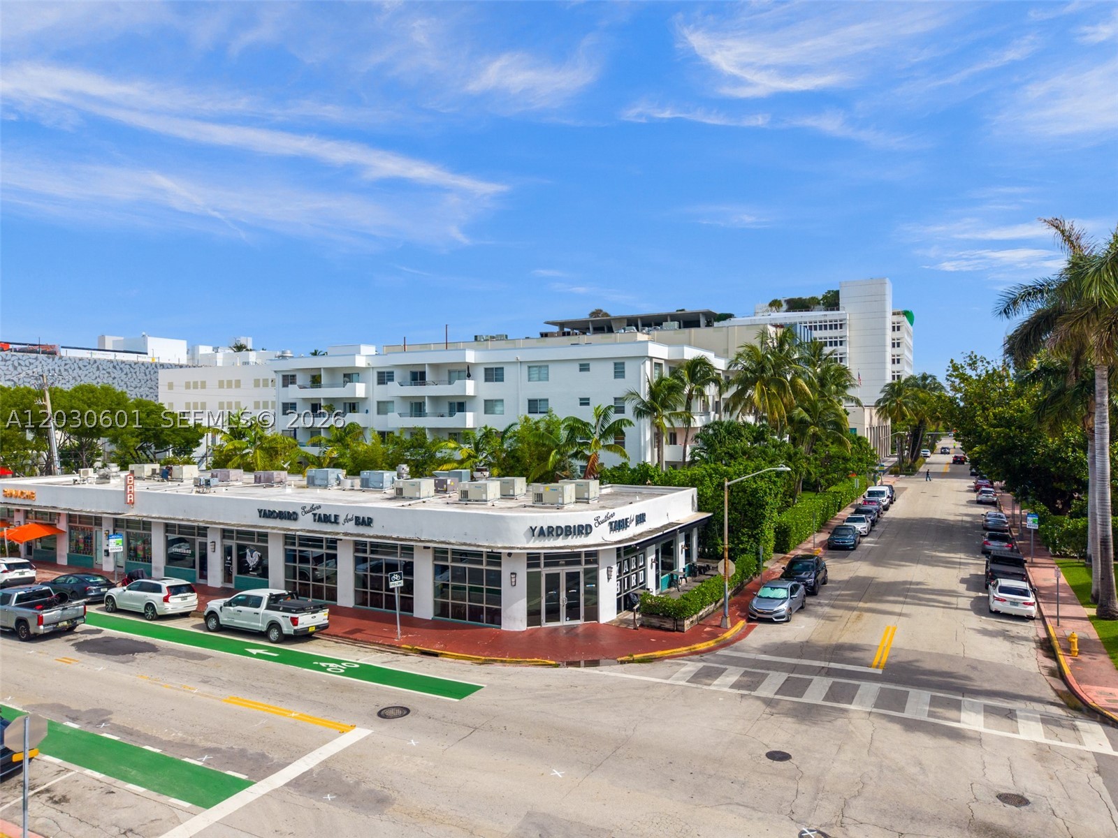 LINCOLN PLACE RESIDENCES - Residential Lease