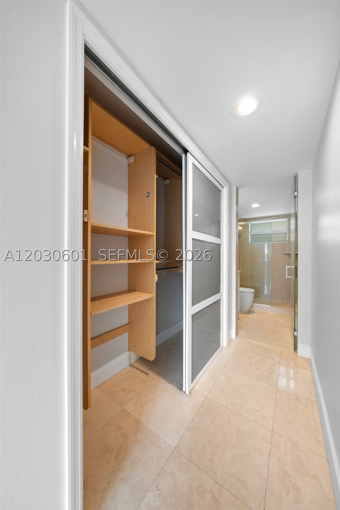 LINCOLN PLACE RESIDENCES - Residential Lease