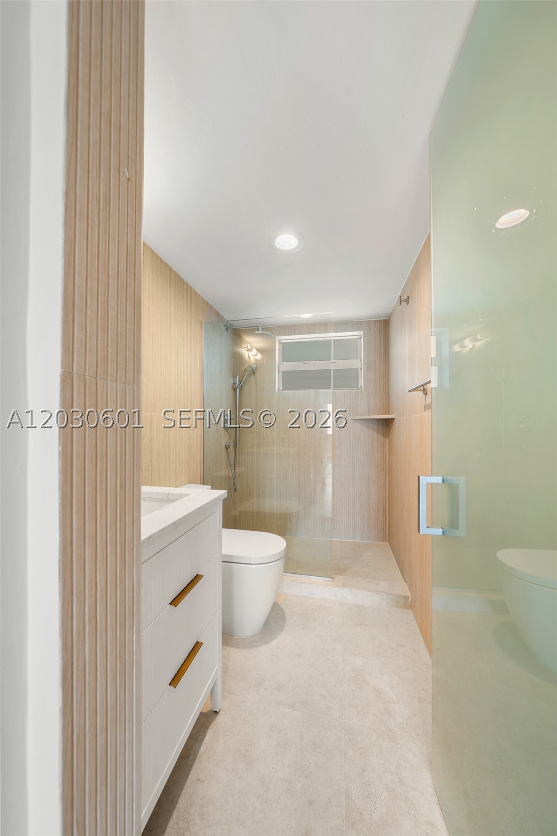 LINCOLN PLACE RESIDENCES - Residential Lease