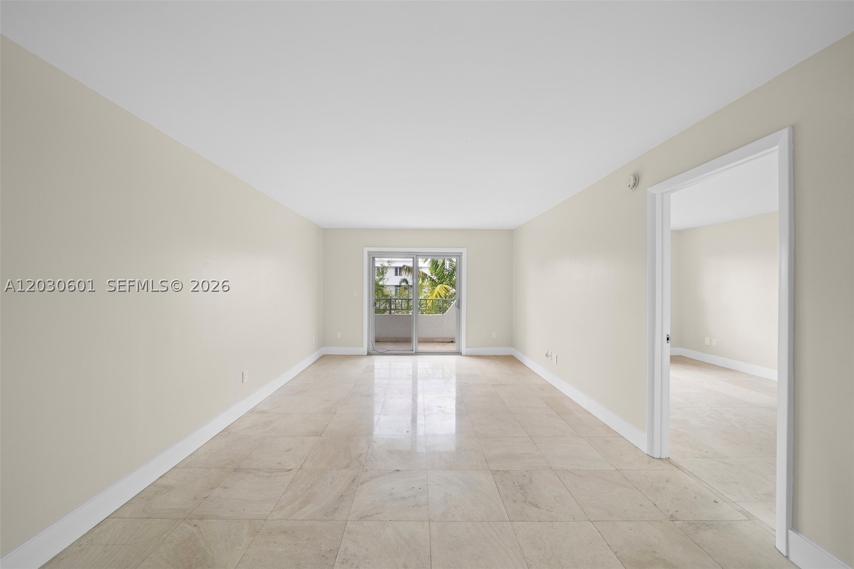 LINCOLN PLACE RESIDENCES - Residential Lease