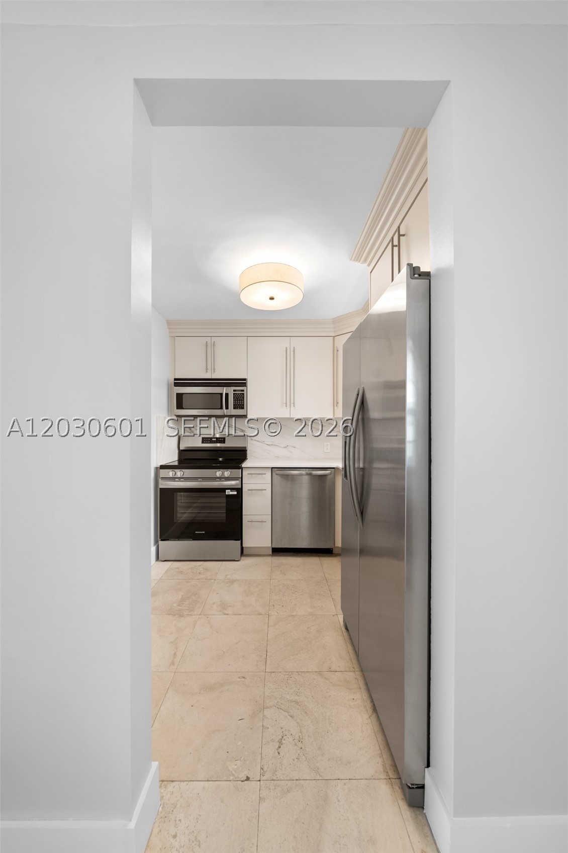 LINCOLN PLACE RESIDENCES - Residential Lease