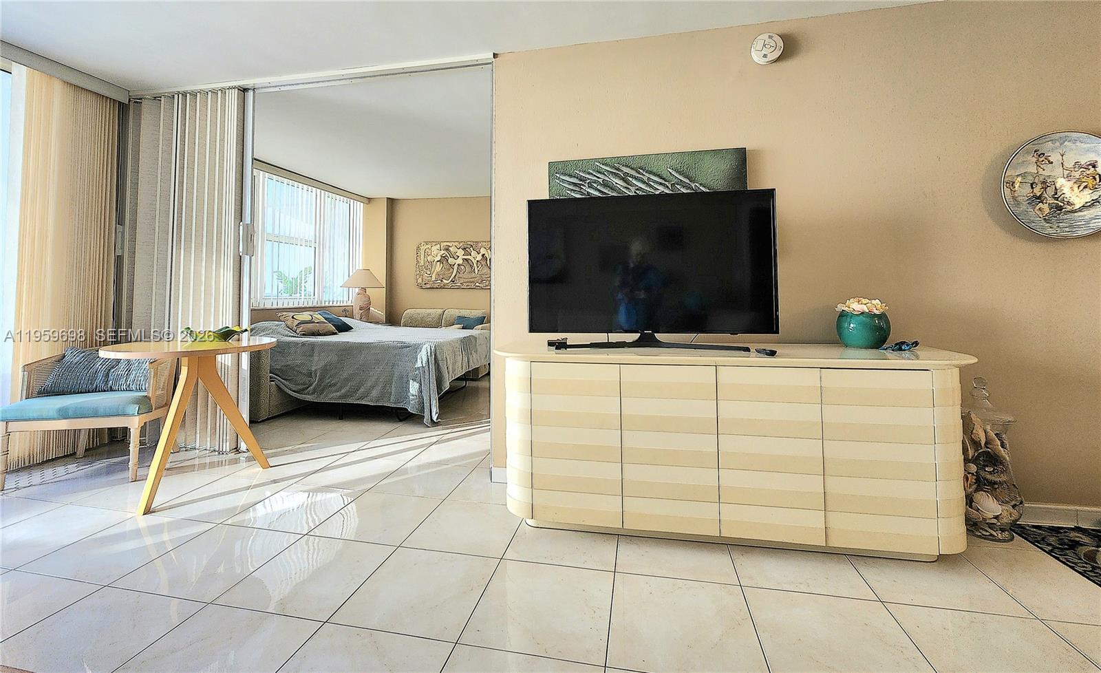 PARKER PLAZA CONDO ESTATE - Residential