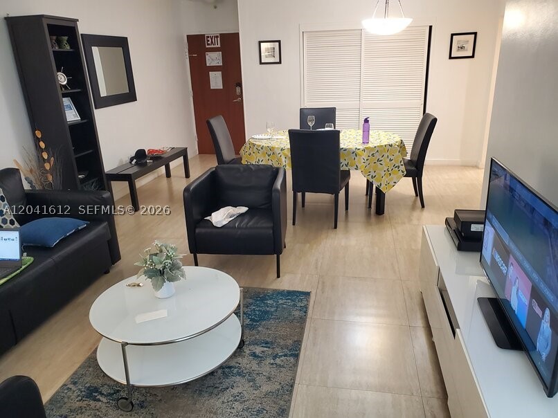 TIDES ON HOLLYWOOD BEACH - Residential