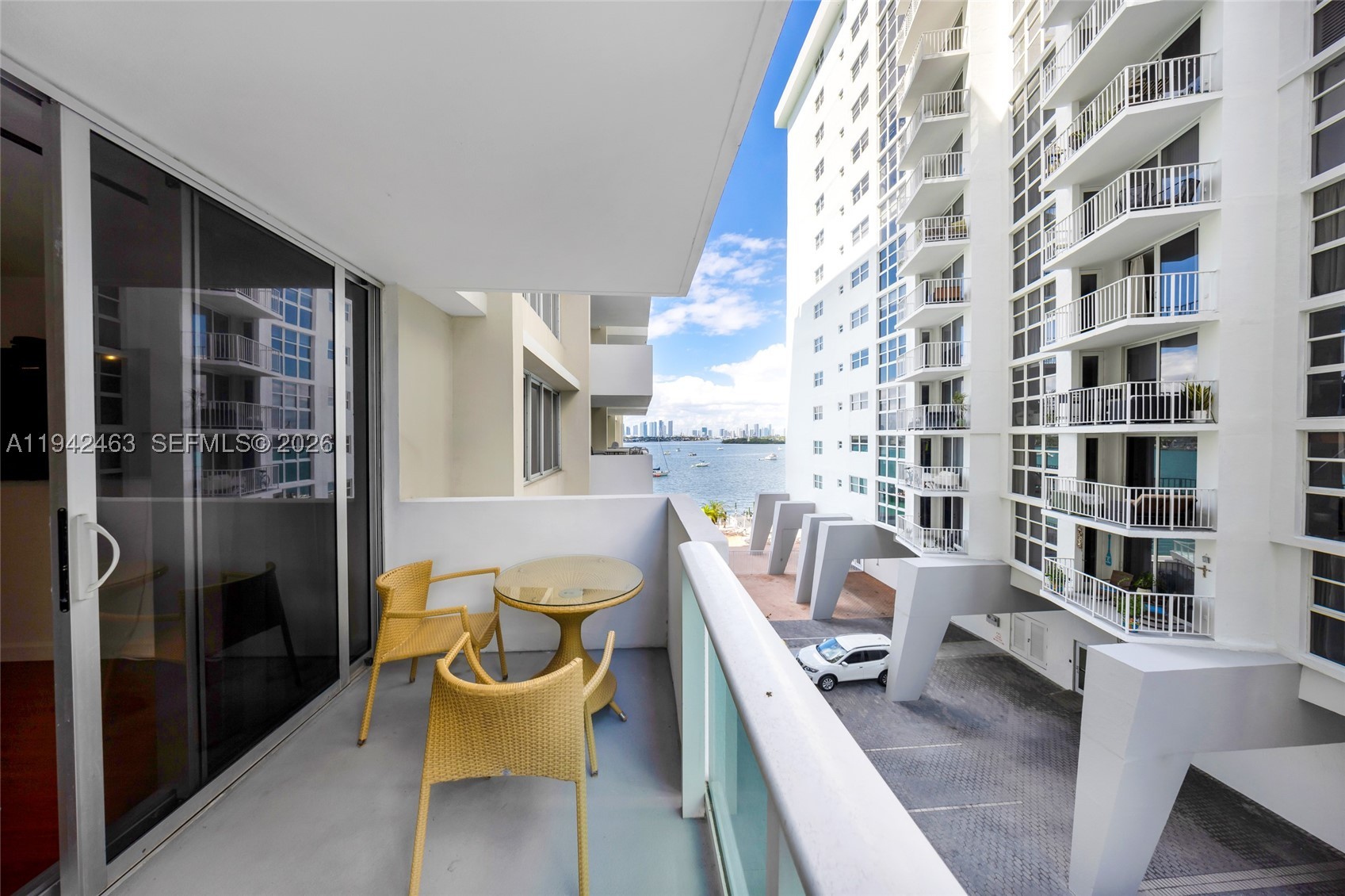 MIRADOR 1200 CONDO - Residential