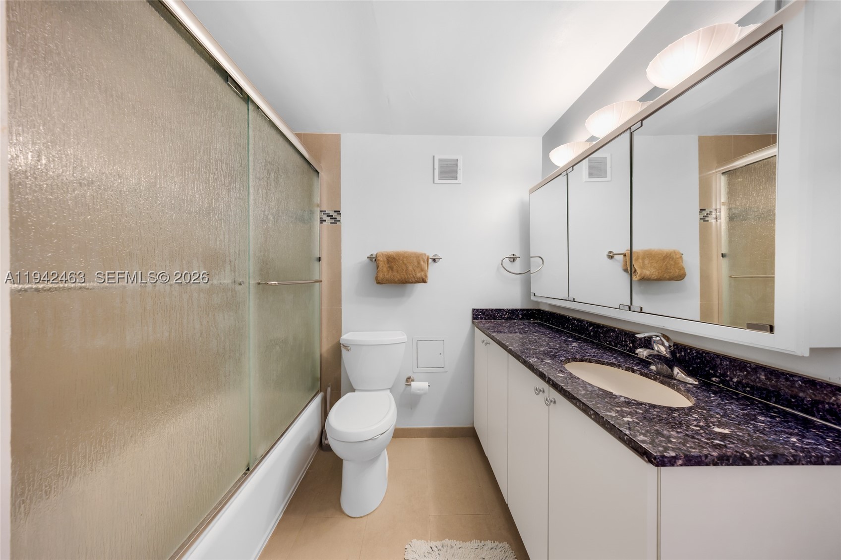 MIRADOR 1200 CONDO - Residential