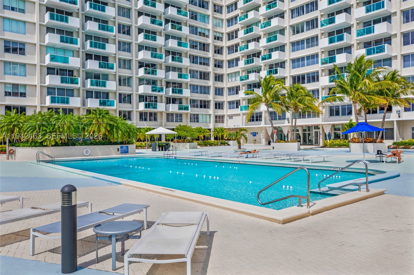 MIRADOR 1200 CONDO - Residential