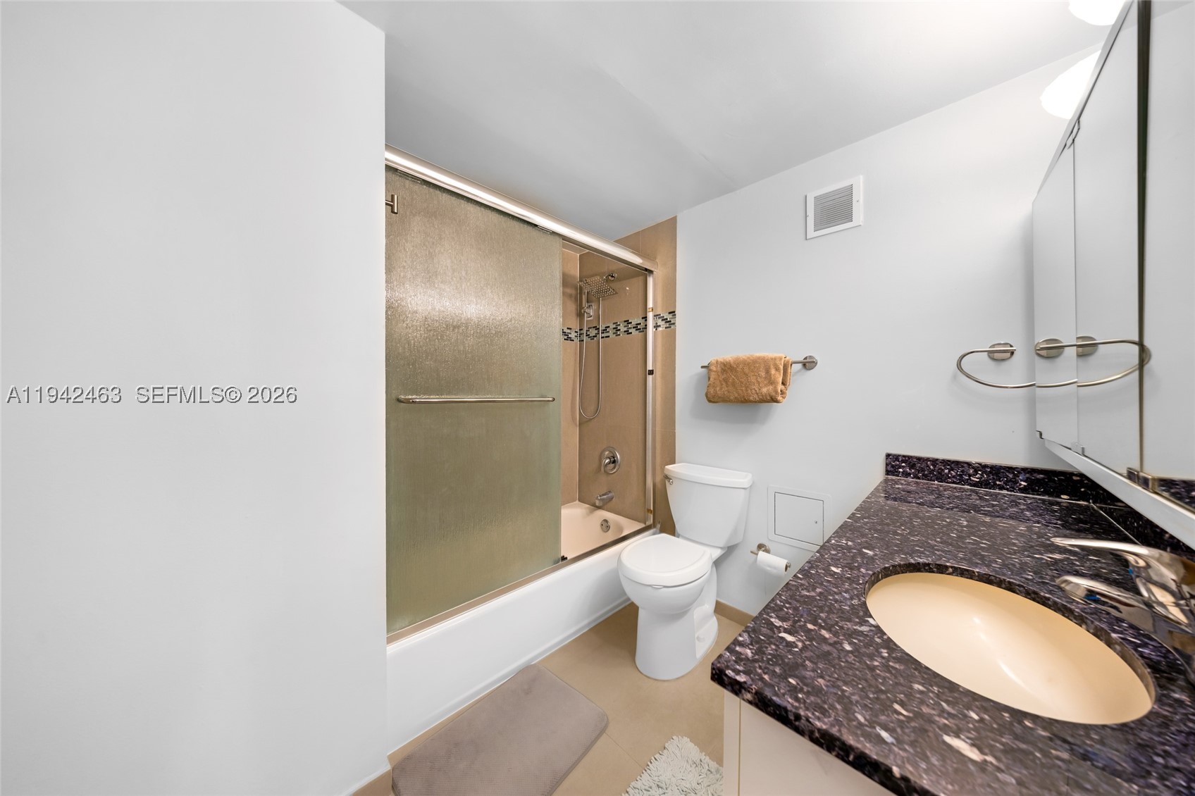 MIRADOR 1200 CONDO - Residential