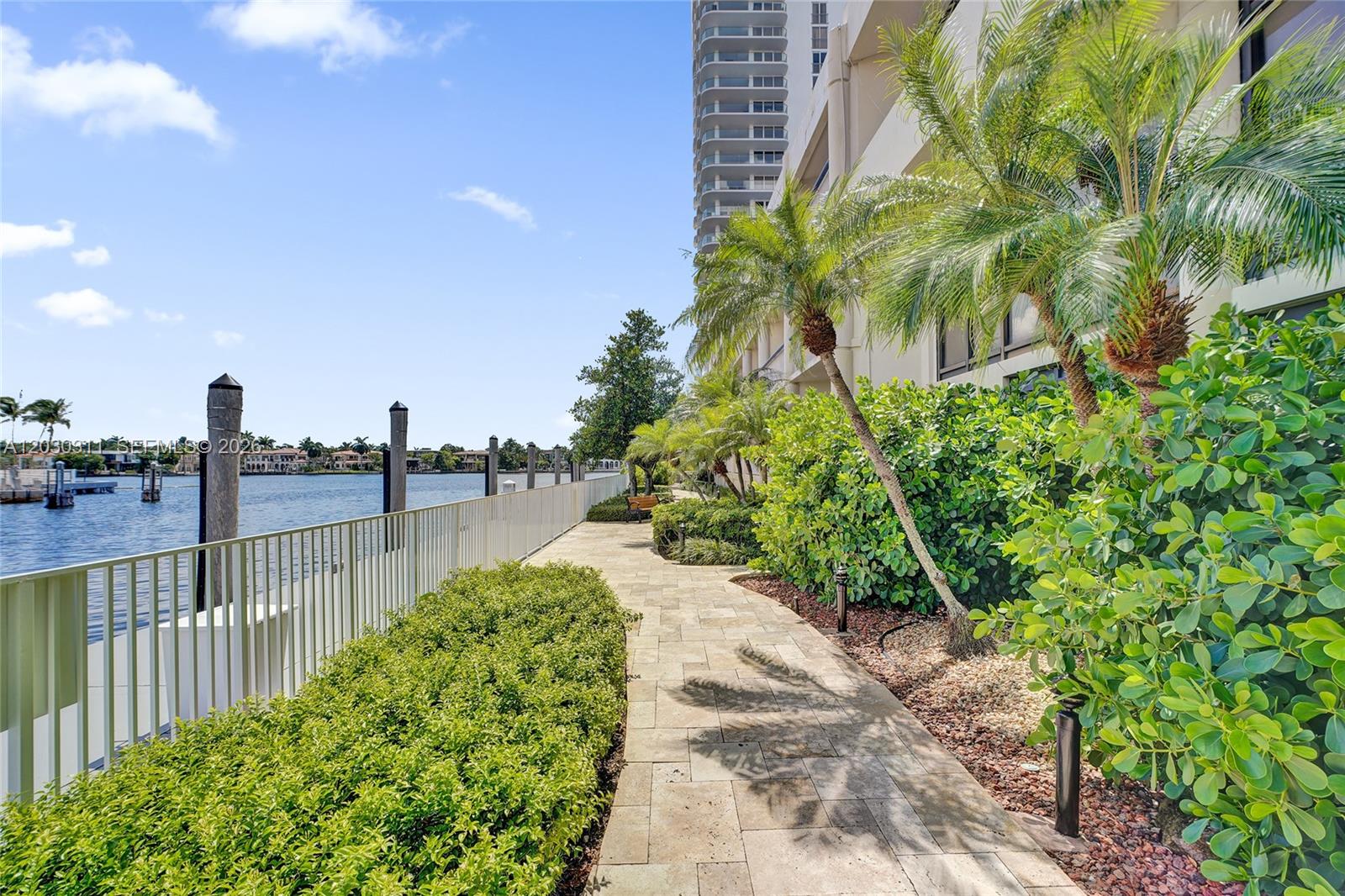 TURNBERRY ISLE CONDO - Residential Lease