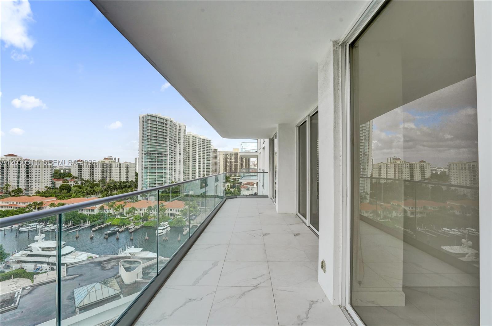 TURNBERRY ISLE CONDO - Residential Lease