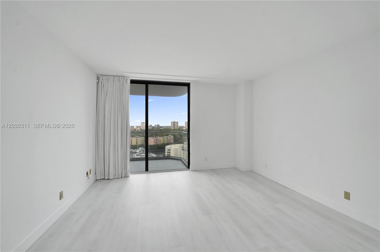 TURNBERRY ISLE CONDO - Residential Lease