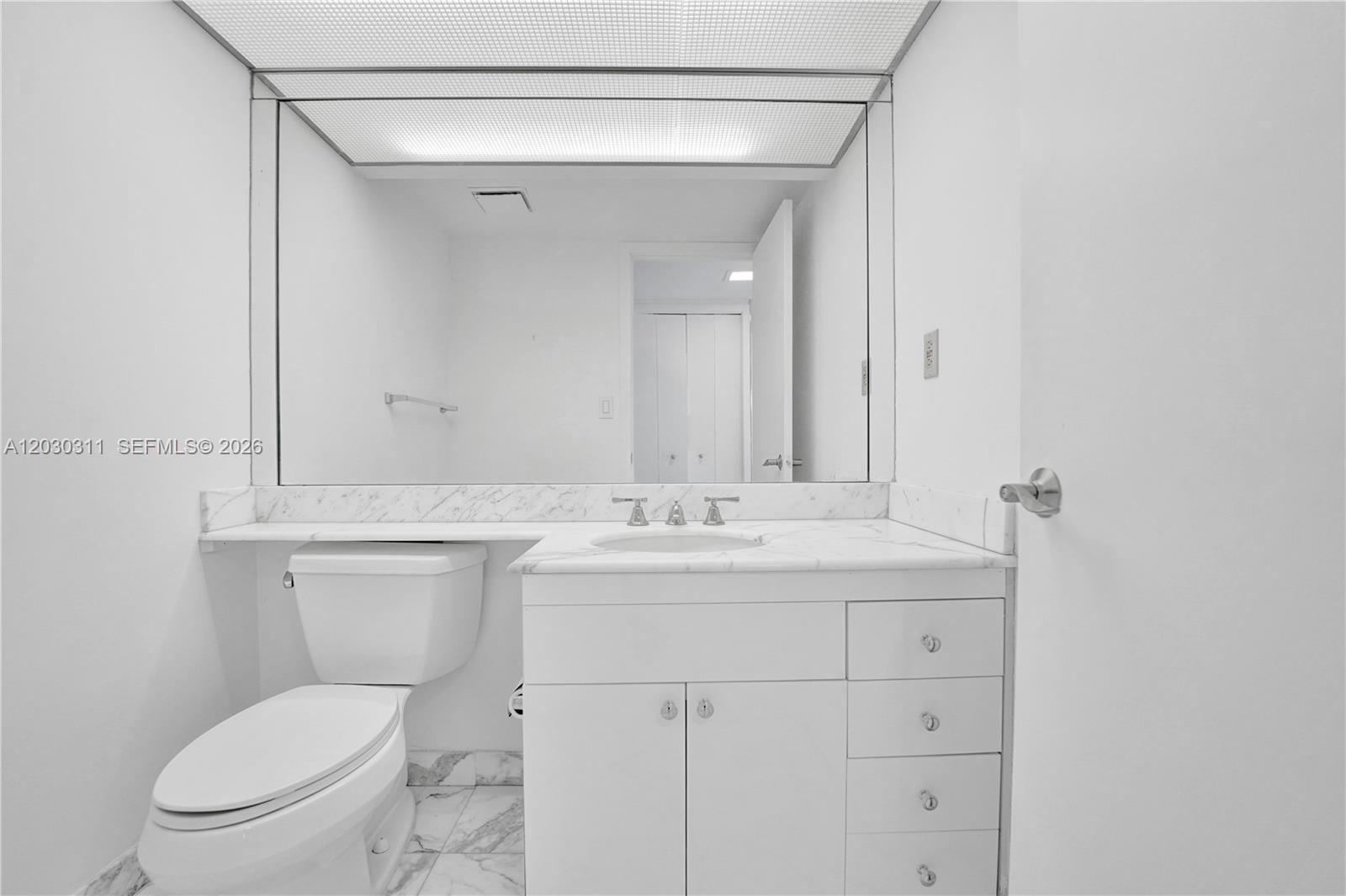 TURNBERRY ISLE CONDO - Residential Lease