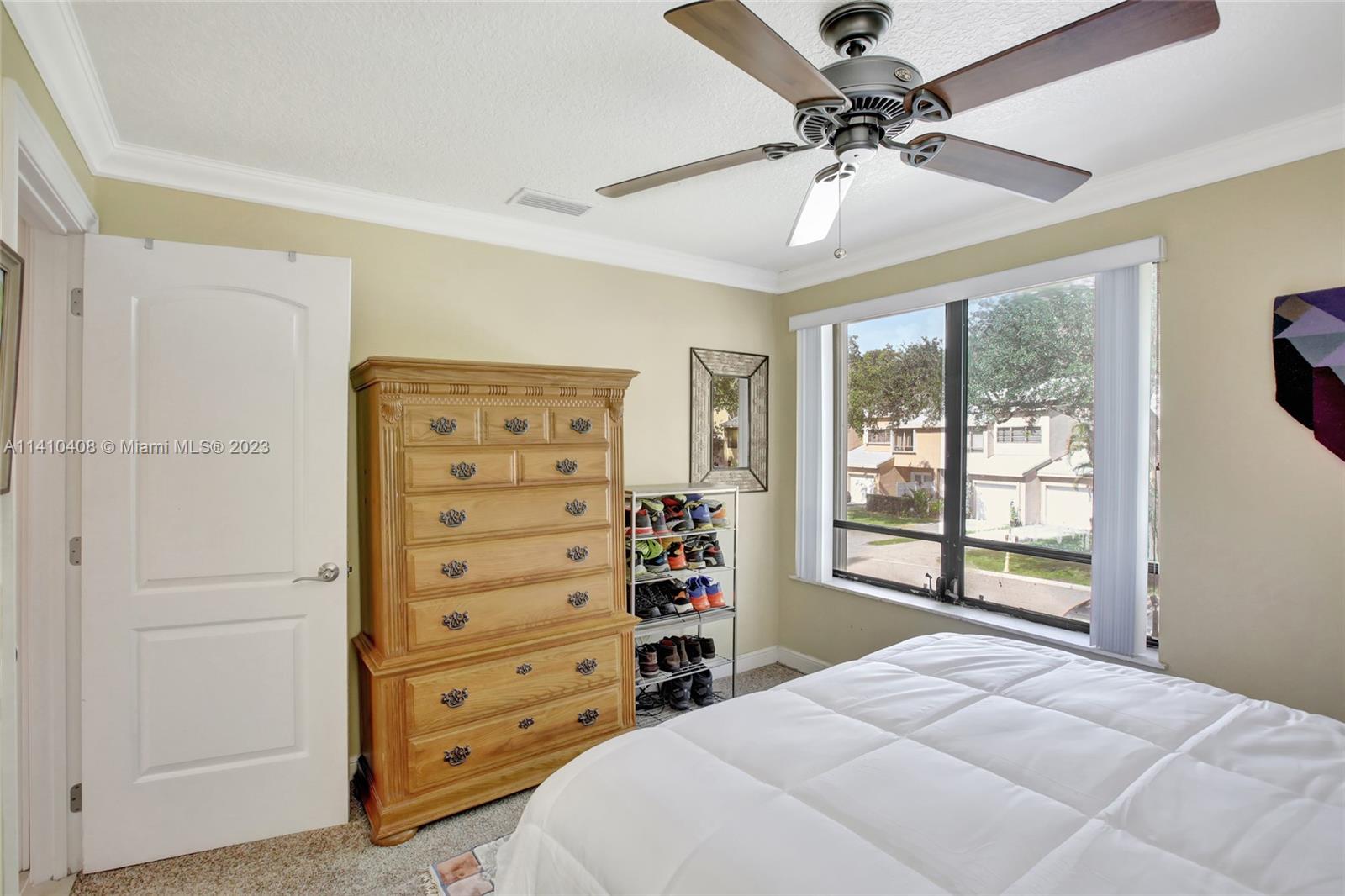 FAIRWAY COVE - Residential