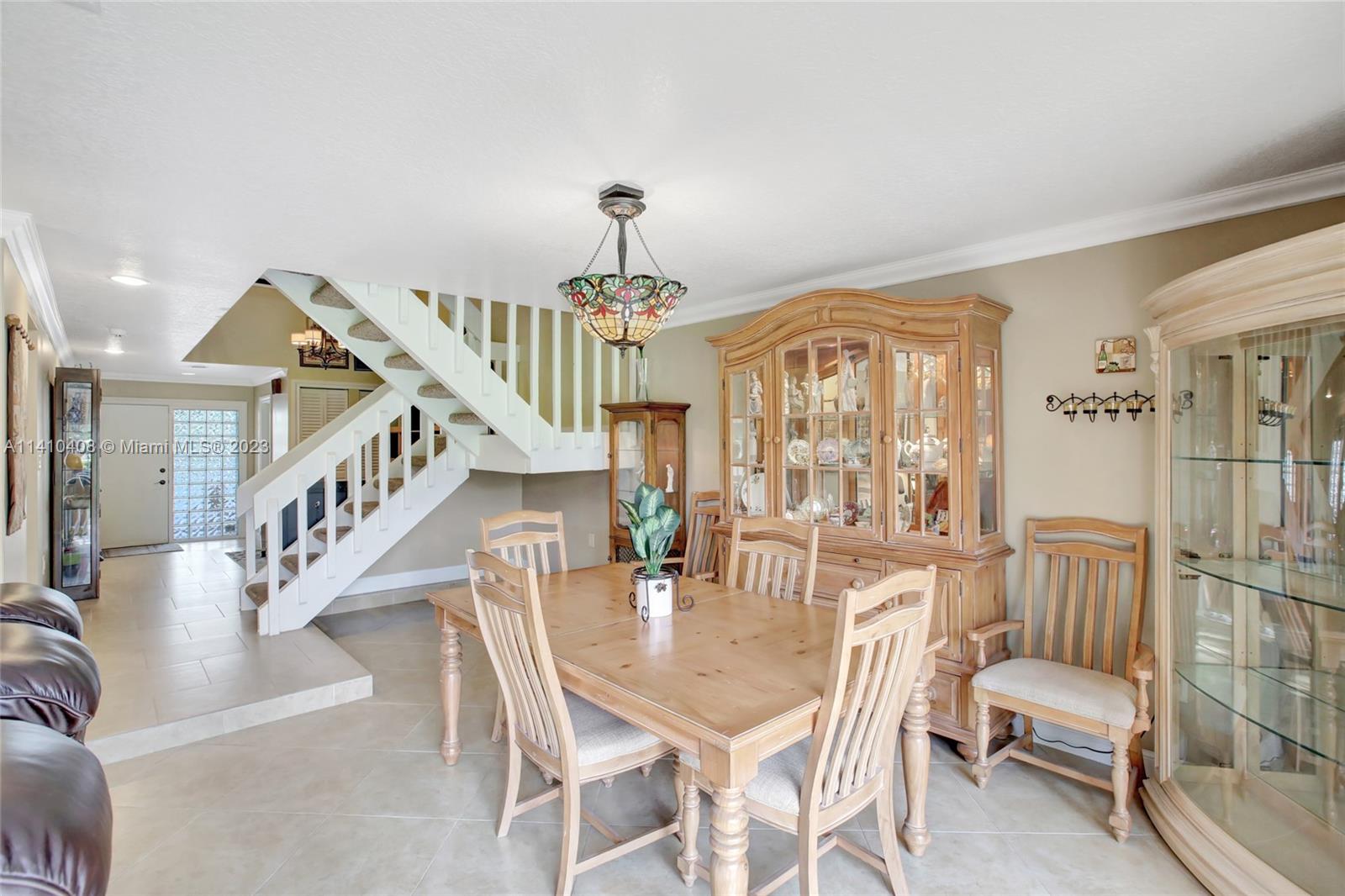 FAIRWAY COVE - Residential