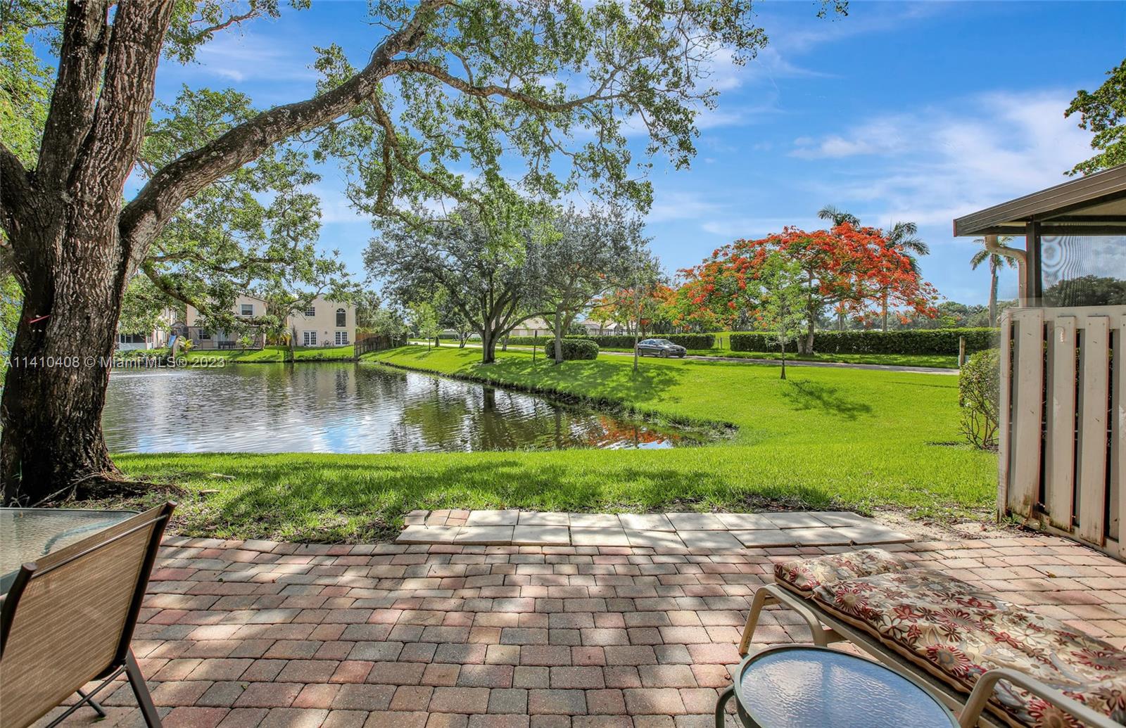 FAIRWAY COVE - Residential