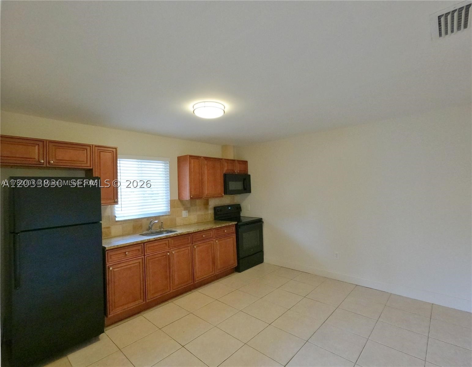 PALM BEACH FARMS CO 7 - Residential Lease