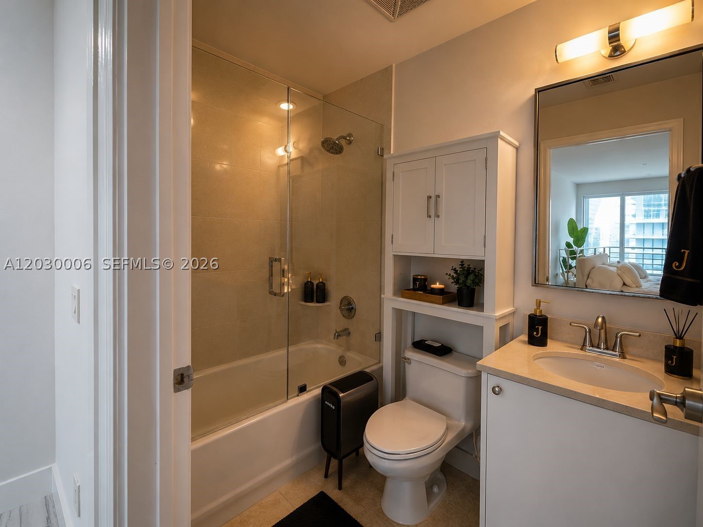 INFINITY AT BRICKELL COND - Residential Lease