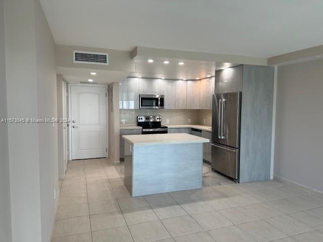 ARLEN HOUSE EAST CONDO - Residential Lease