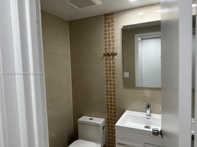 ARLEN HOUSE EAST CONDO - Residential Lease