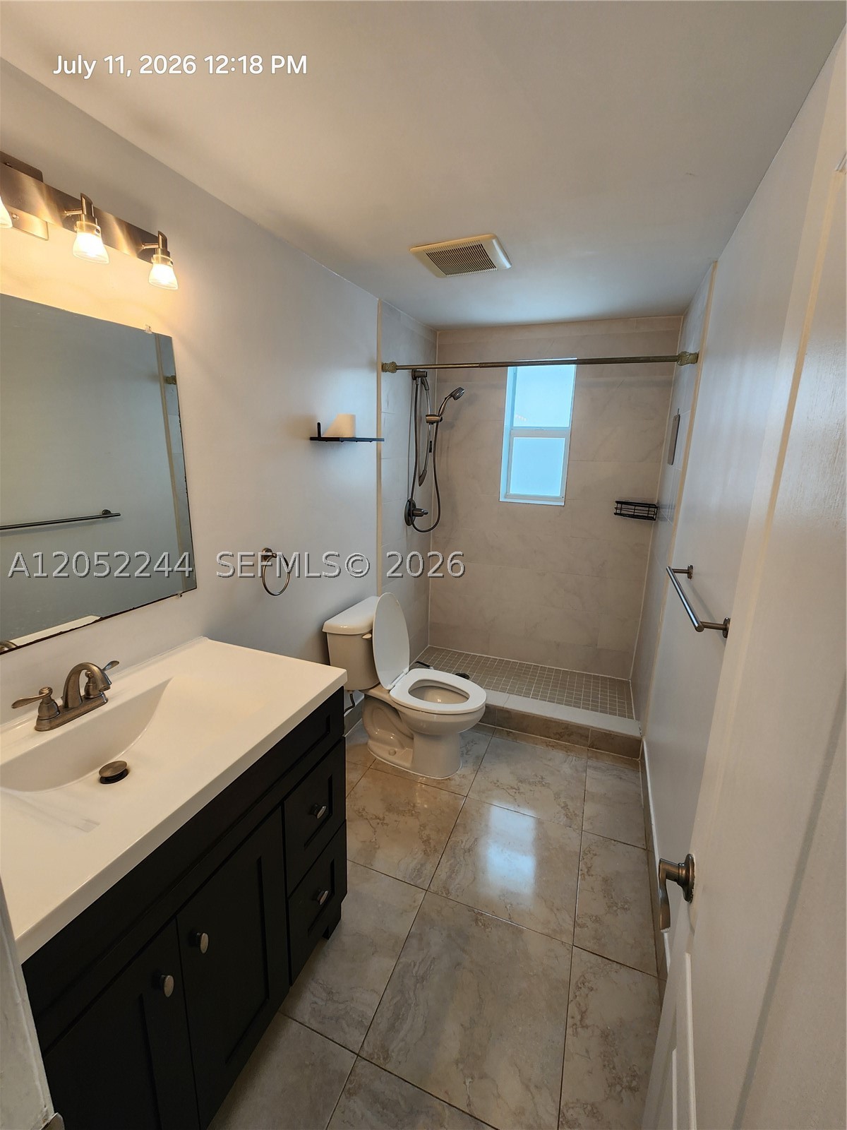 LINCOLN SUB - Residential Lease