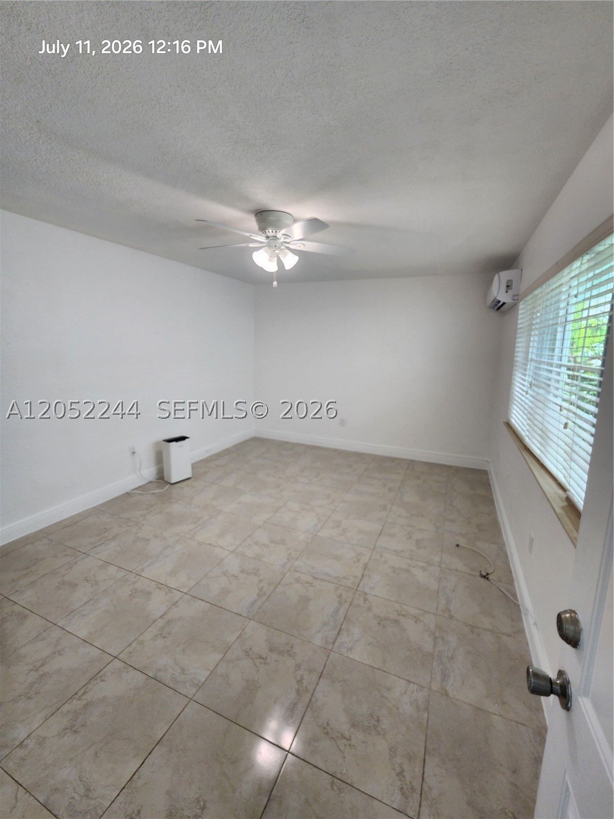 LINCOLN SUB - Residential Lease