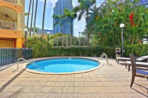 VILLA BRICKELL CONDO - Residential Lease