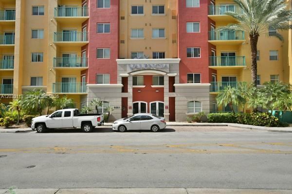 VALENCIA CONDO - Residential Lease
