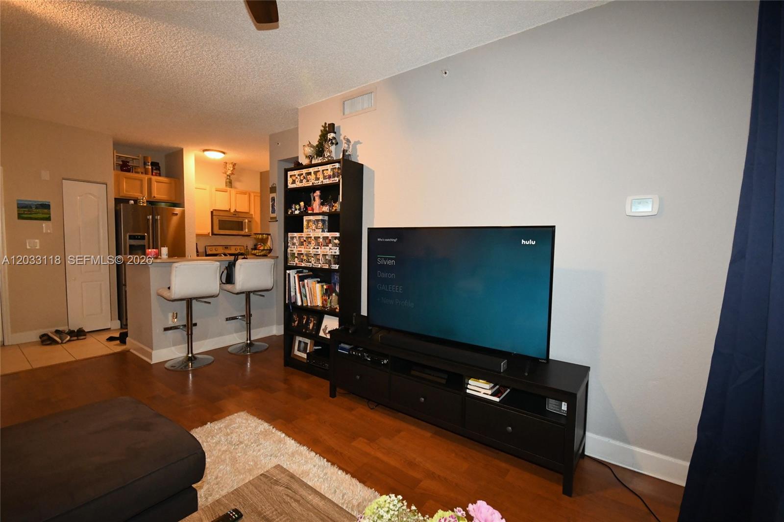 VALENCIA CONDO - Residential Lease