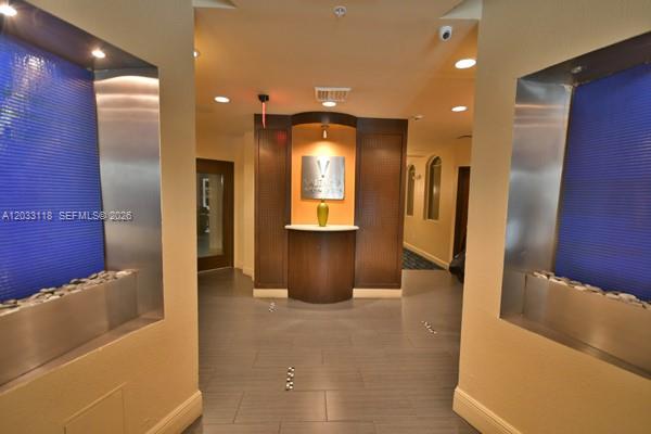 VALENCIA CONDO - Residential Lease