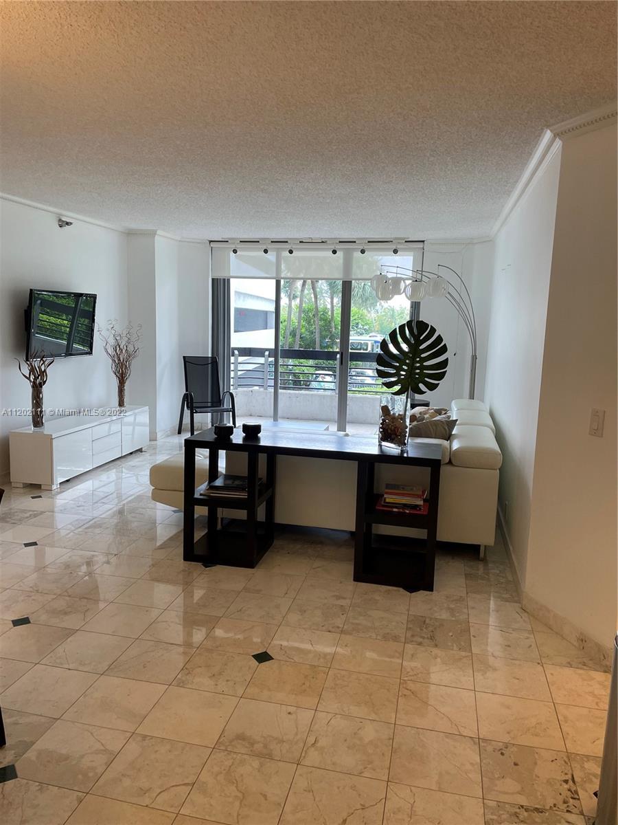 MYSTIC POINTE TOWER 600 C - Residential Lease