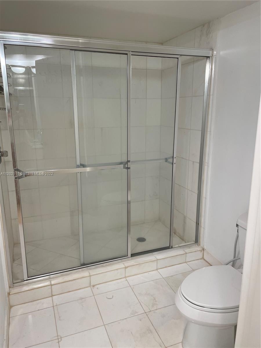 MYSTIC POINTE TOWER 600 C - Residential Lease